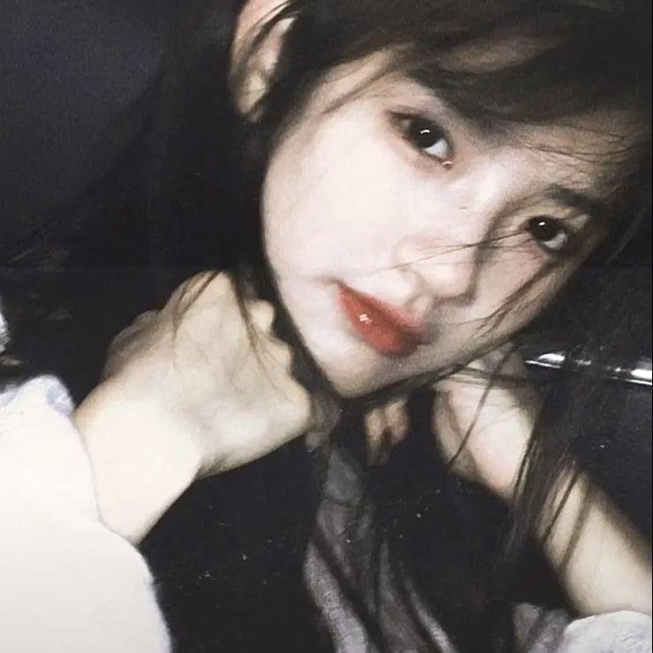 红颜酸泪